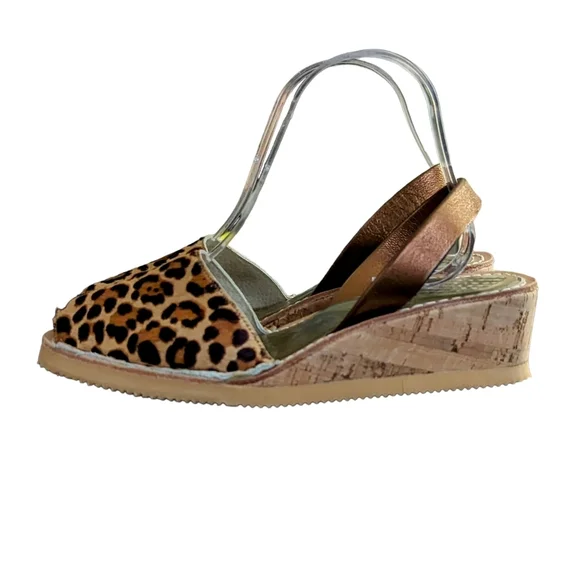 CALAXINI Bliss Boutique Cheetah Print Platform Sandal Size 7 - Picture 3 of 11